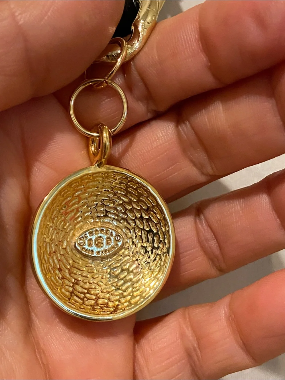 Link Gold /leather Chain And Chanel Coin Round Charm